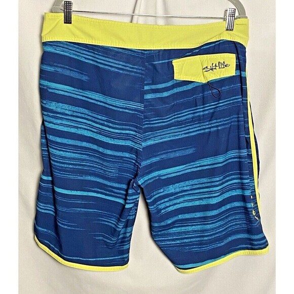 Salt Life Mens Board Shorts Size 36 SLX-QD Vapor Stretch Pocket - Picture 2 of 10